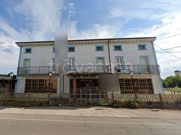 appartamento in vendita a Villafranca di Verona in zona Quaderni