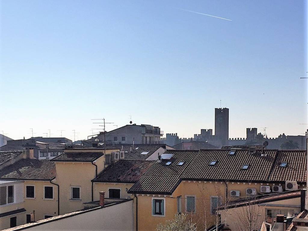 appartamento in vendita a Villafranca di Verona