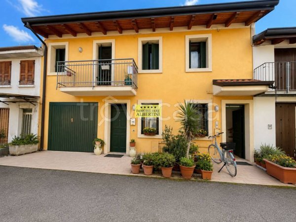 appartamento in vendita a Villafranca di Verona