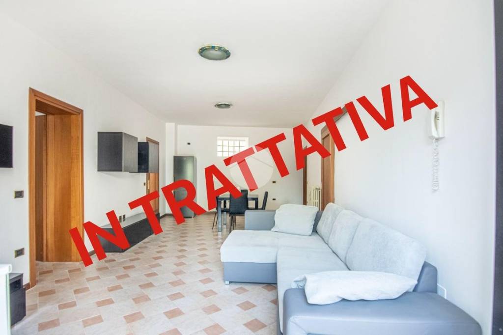 appartamento in vendita a Villafranca di Verona in zona Rosegaferro