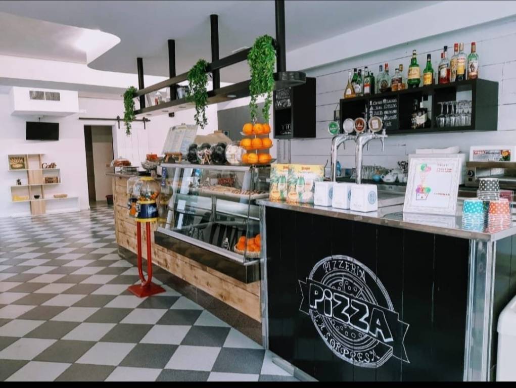 negozio in vendita a Villafranca di Verona in zona Dossobuono