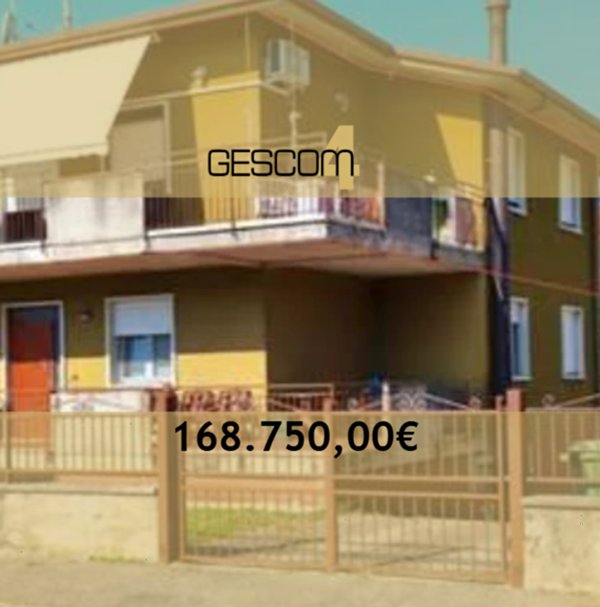 casa indipendente in vendita a Villafranca di Verona