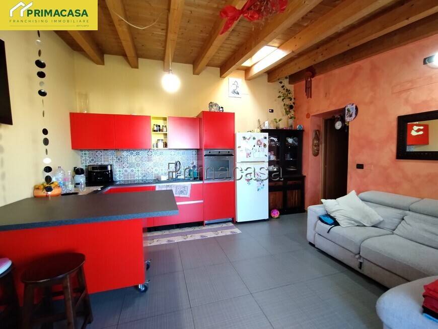 appartamento in vendita a Villafranca di Verona in zona Dossobuono