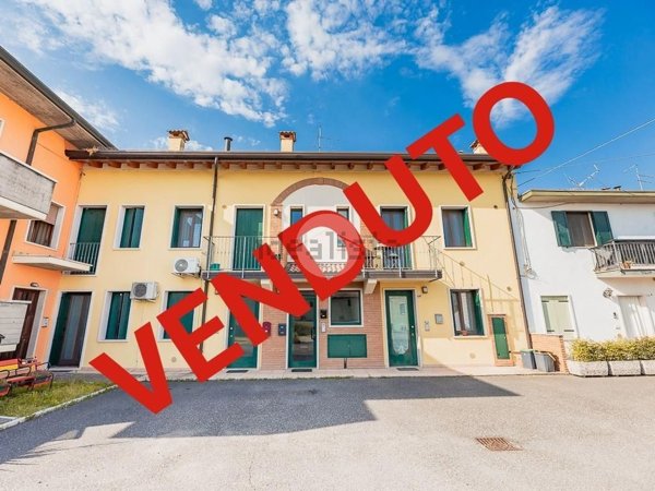 appartamento in vendita a Villafranca di Verona