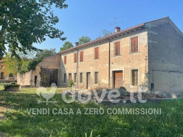 casa indipendente in vendita a Villafranca di Verona