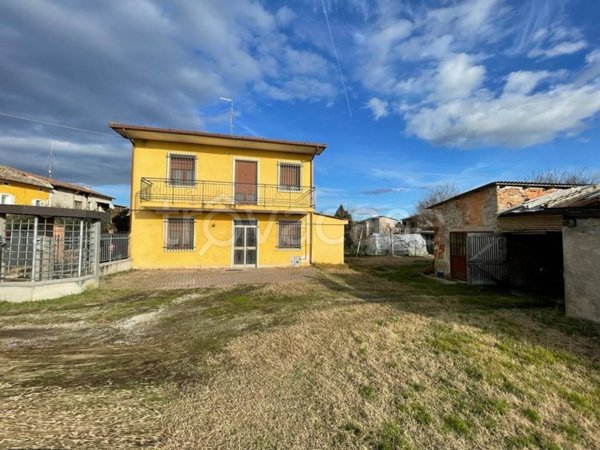 casa indipendente in vendita a Zevio