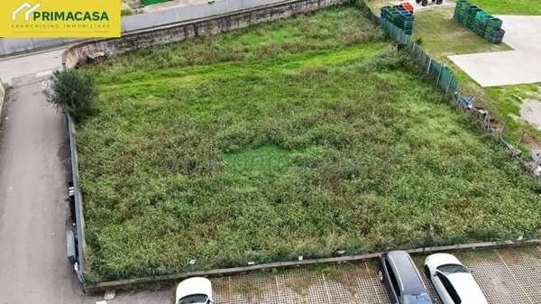 terreno edificabile in vendita a Zevio