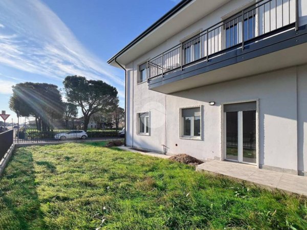 appartamento in vendita a Zevio in zona Santa Maria