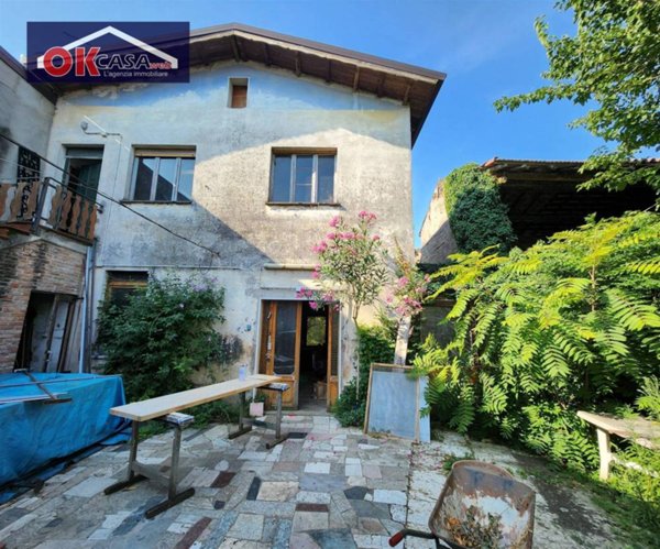 casa indipendente in vendita a Zevio in zona Santa Maria
