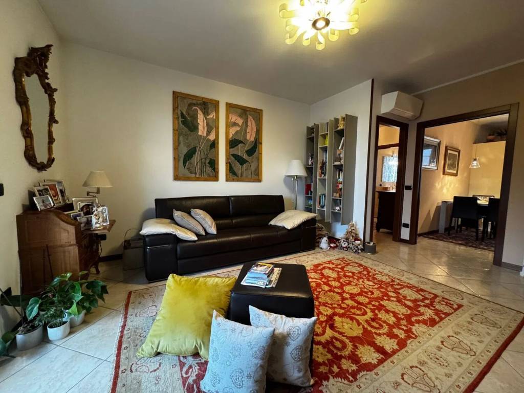appartamento in vendita a Zevio in zona Santa Maria