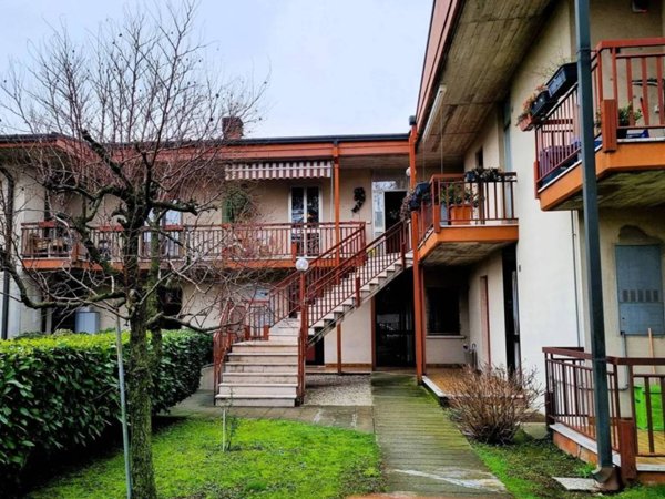 appartamento in vendita a Zevio in zona Santa Maria