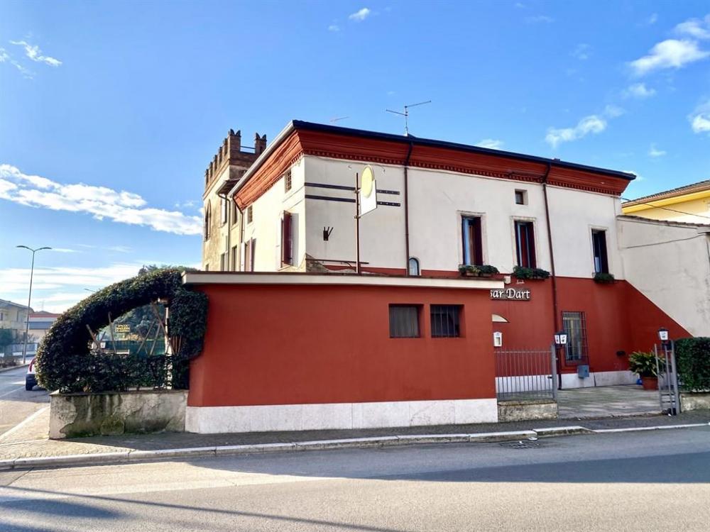 casa indipendente in vendita a Zevio