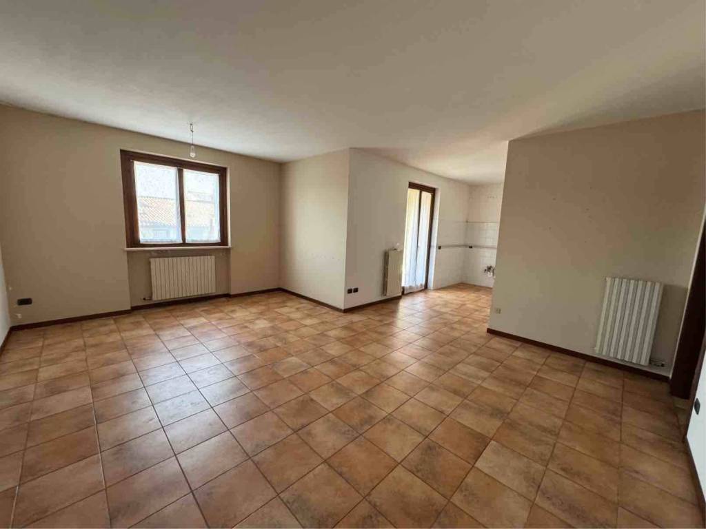 appartamento in vendita a Zevio in zona Santa Maria
