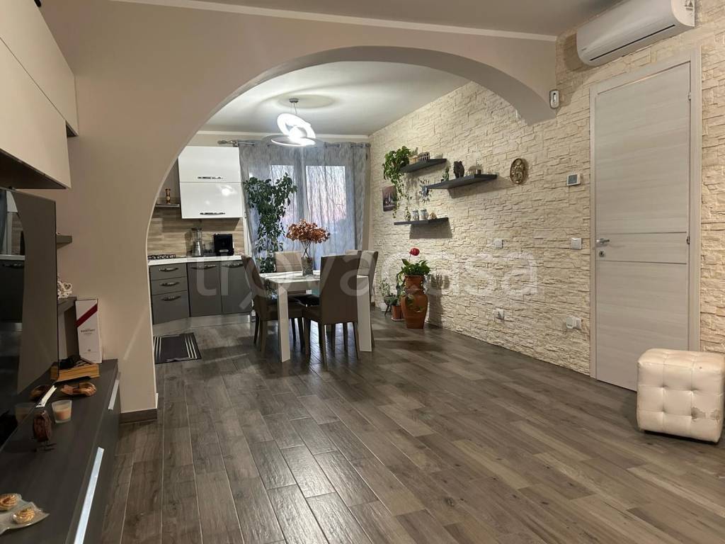 casa indipendente in vendita a Zevio