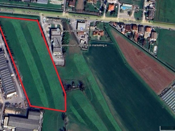 terreno edificabile in vendita a Zevio in zona Santa Maria
