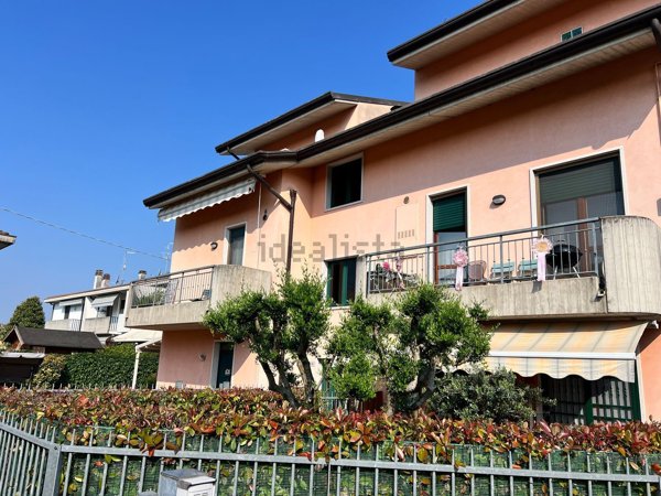 appartamento in vendita a Zevio in zona Campagnola
