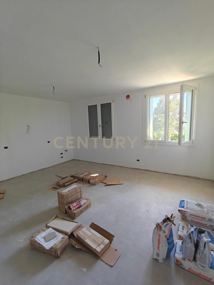 appartamento in vendita a Zevio in zona Santa Maria