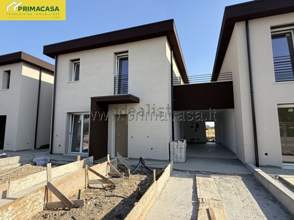 casa indipendente in vendita a Zevio