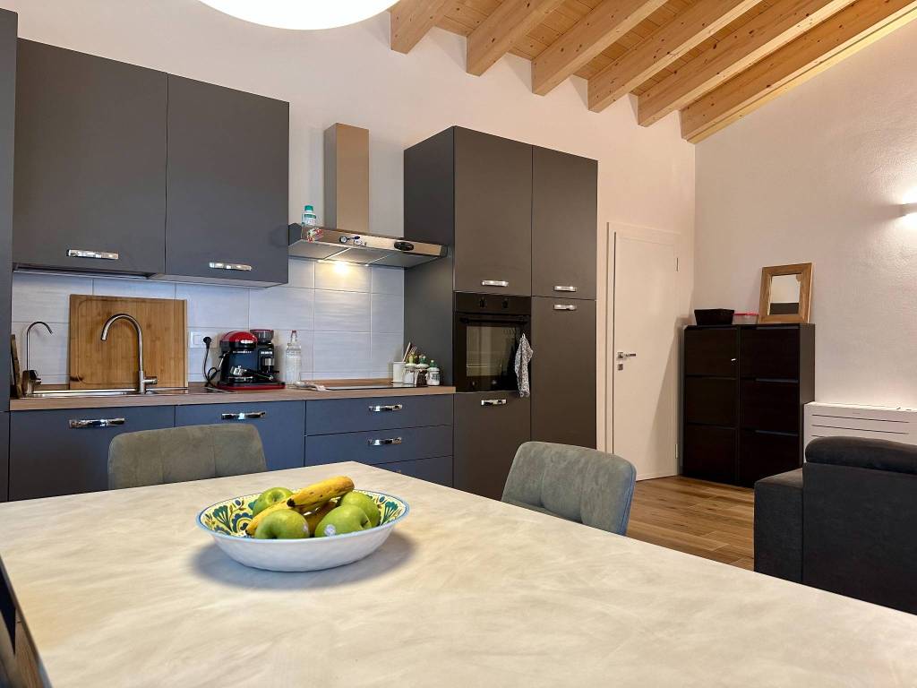 appartamento in vendita a Zevio in zona Santa Maria