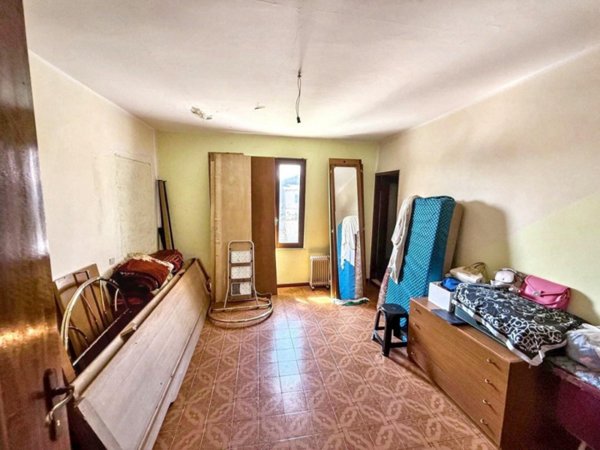 appartamento in vendita a Zevio in zona Volon