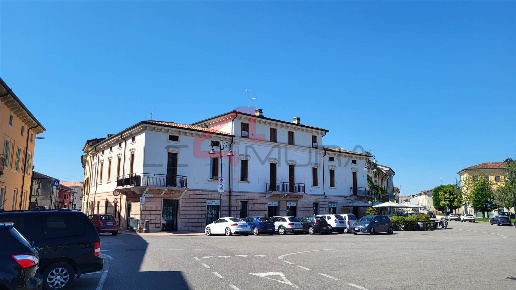 appartamento in vendita a Zevio in zona Santa Maria