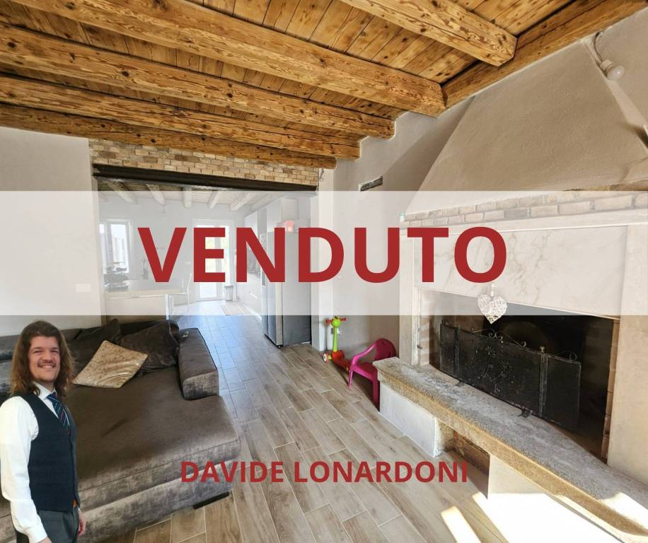 casa indipendente in vendita a Zevio in zona Campagnola