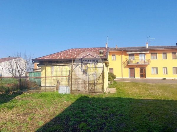 appartamento in vendita a Zevio in zona Santa Maria