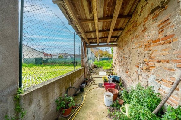 casa indipendente in vendita a Zevio