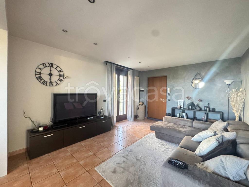 appartamento in vendita a Zevio in zona Santa Maria