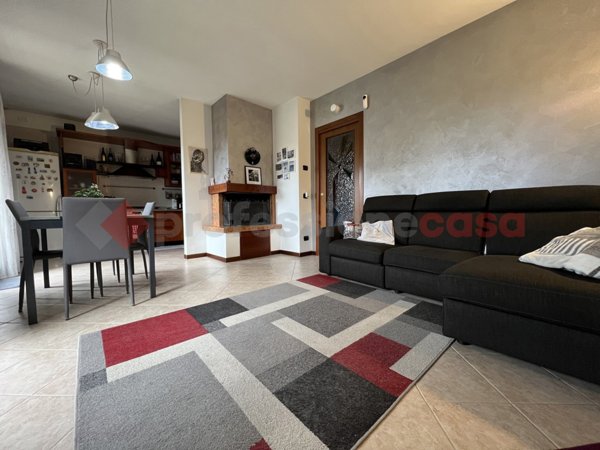 appartamento in vendita a Zevio in zona Campagnola