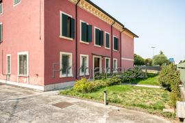 casa indipendente in vendita a Zevio in zona Santa Maria