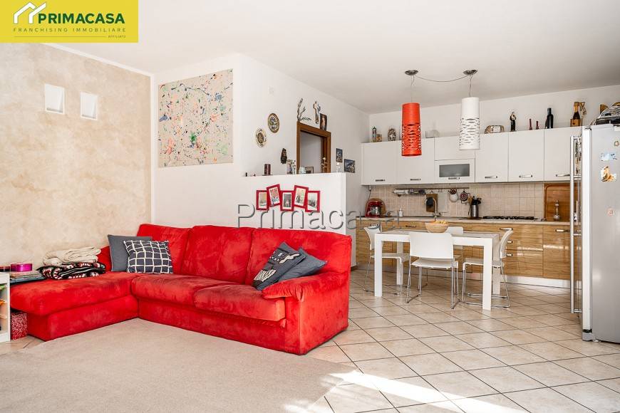 appartamento in vendita a Zevio in zona Santa Maria