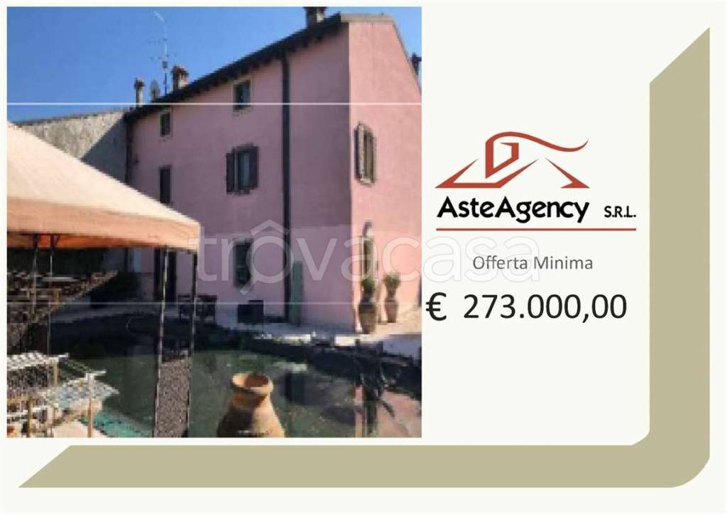 casa indipendente in vendita a Zevio in zona Santa Maria