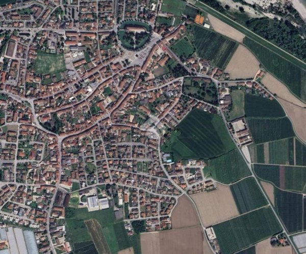 casa indipendente in vendita a Zevio