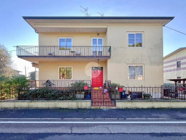casa indipendente in vendita a Zevio in zona Santa Maria