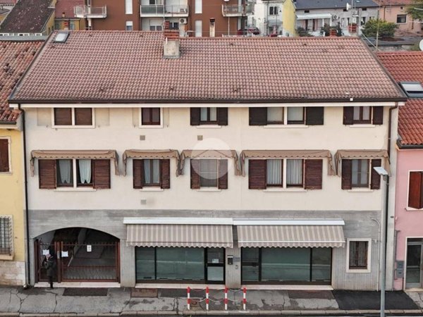 appartamento in vendita a Zevio in zona Santa Maria