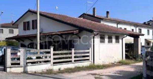 negozio in vendita a Zevio