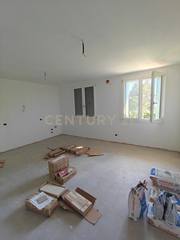 appartamento in vendita a Zevio in zona Santa Maria