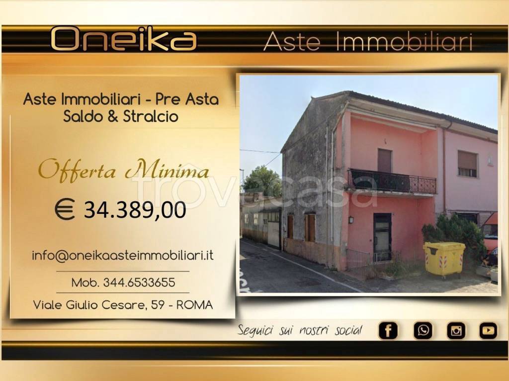 negozio in vendita a Zevio in zona Volon