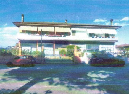 appartamento in vendita a Zevio in zona Volon