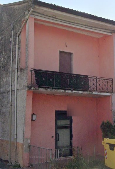 appartamento in vendita a Zevio in zona Volon