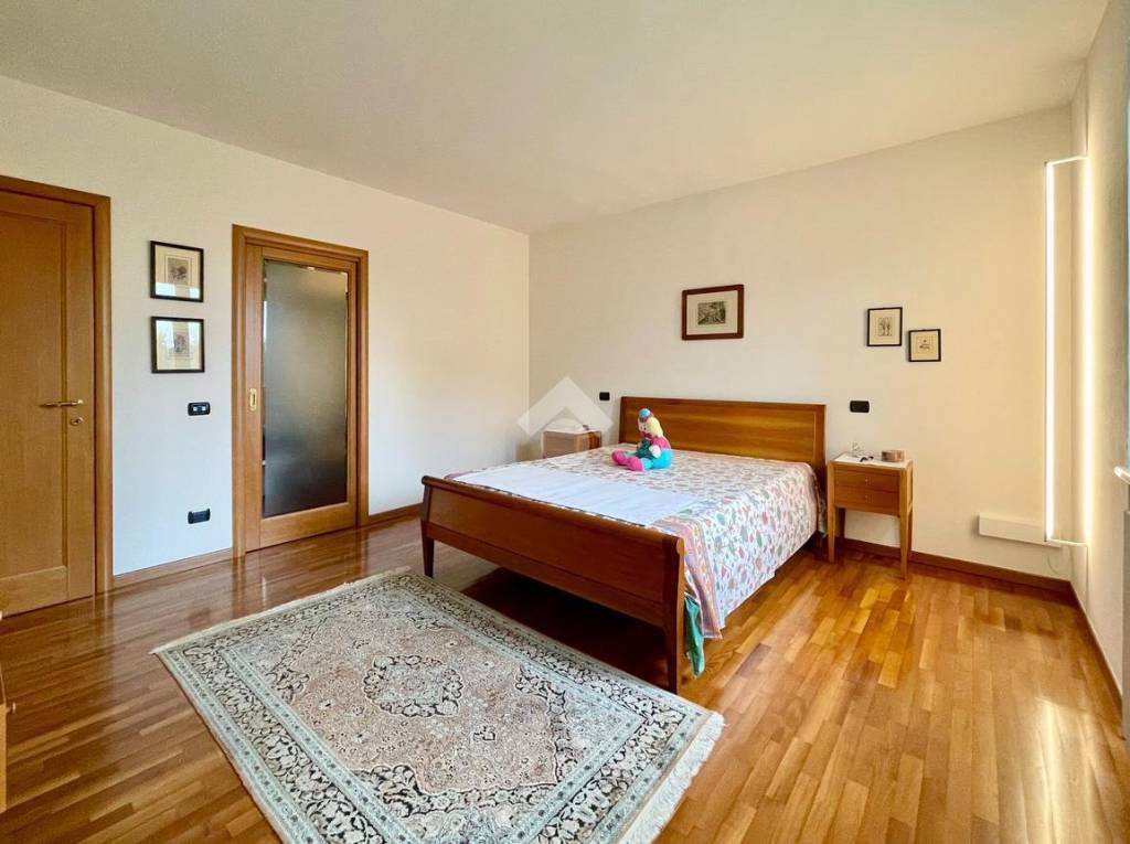 casa indipendente in vendita a Zevio in zona Perzacco