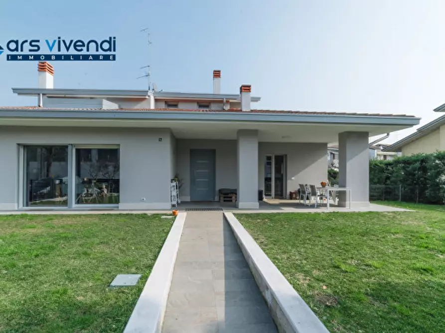 casa indipendente in vendita a Zevio