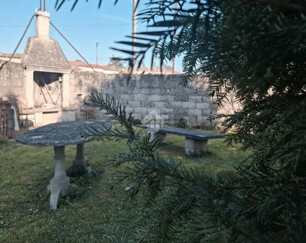 casa indipendente in vendita a Zevio