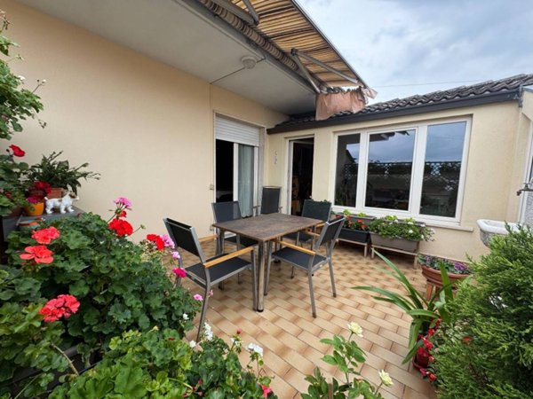 appartamento in vendita a Zevio in zona Santa Maria