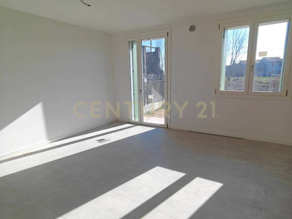 appartamento in vendita a Zevio in zona Santa Maria