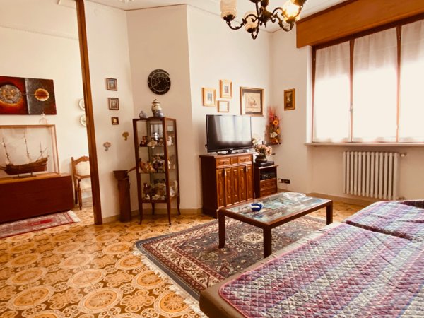 appartamento in vendita a Zevio in zona Santa Maria