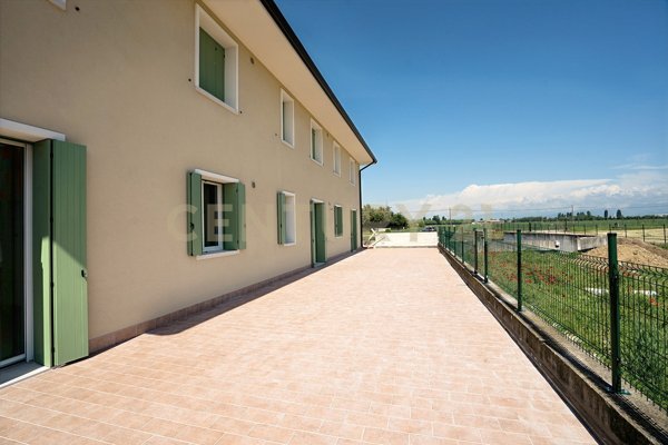 appartamento in vendita a Zevio in zona Santa Maria