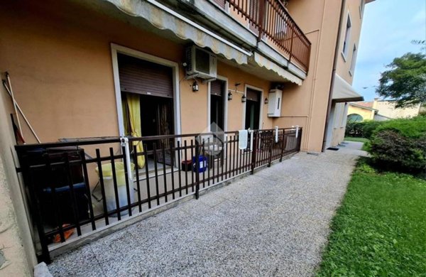 appartamento in vendita a Zevio in zona Santa Maria