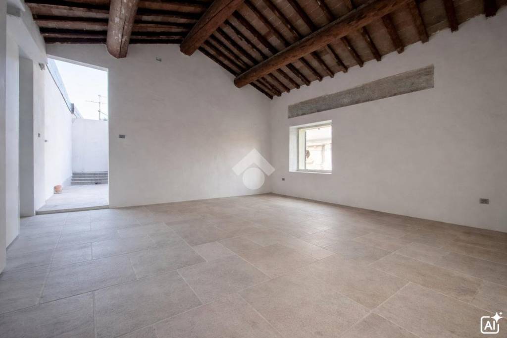 appartamento in vendita a Zevio in zona Santa Maria